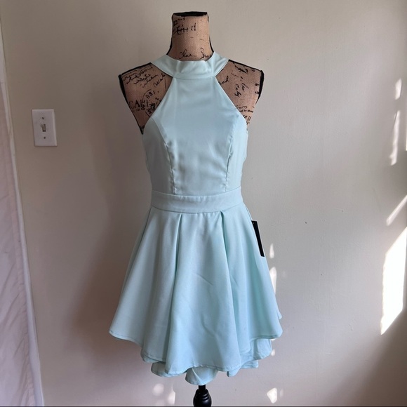 Lulu’s blue skater dress XS open back - Picture 1 of 12